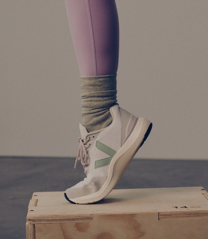Veja Perfect Eggshell Matcha Australia