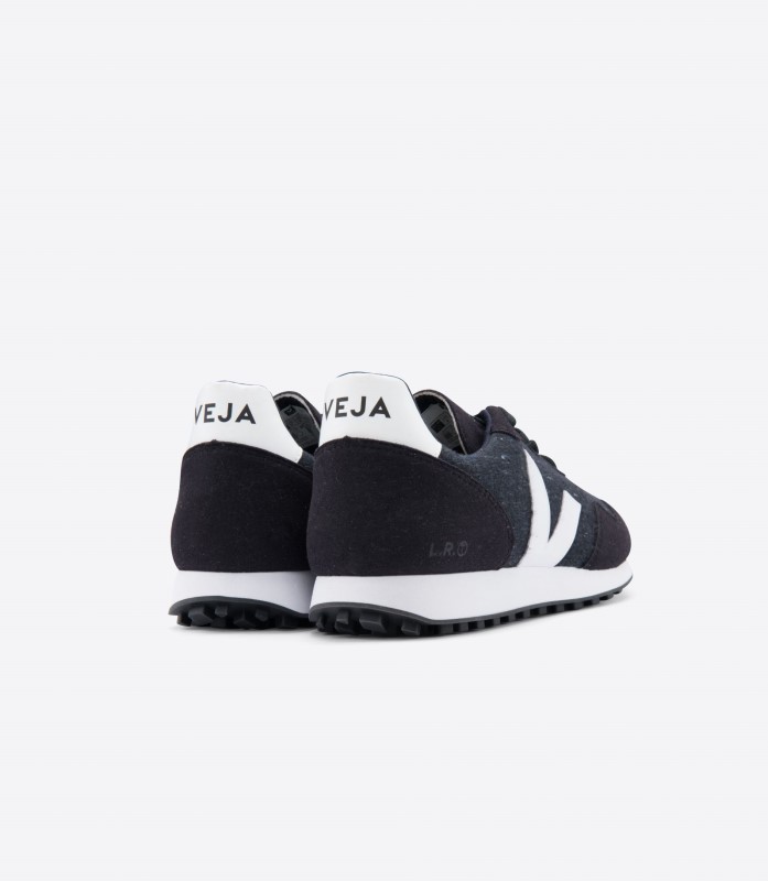 Rec Flannel Dark White Veja Australia
