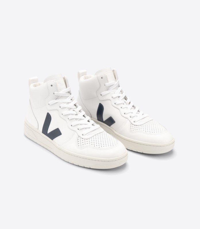 Collection Veja Leather White Nautico Australia