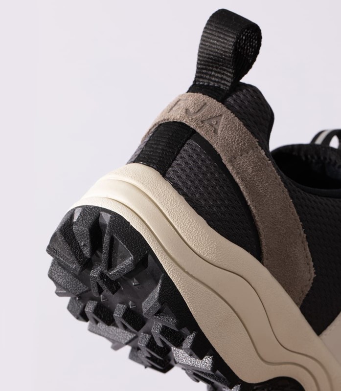 Veja Alveomesh Grafite Moonrock Australia