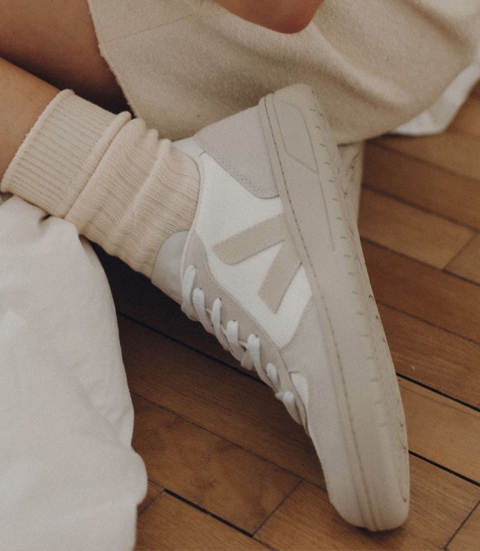 Veja Series B-Mesh White Natural Pierre Australia