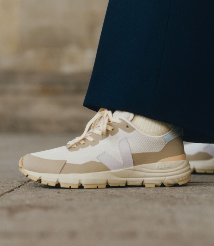 Alveomesh Natural Parme Veja Collection Australia