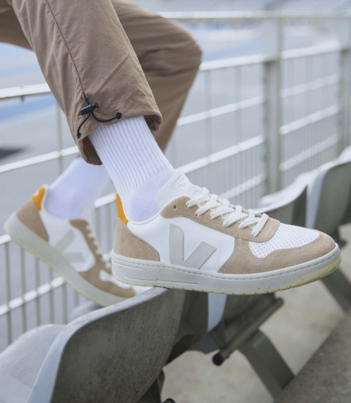 Premium Veja Chromefree Leather White Sahara Ouro Australia