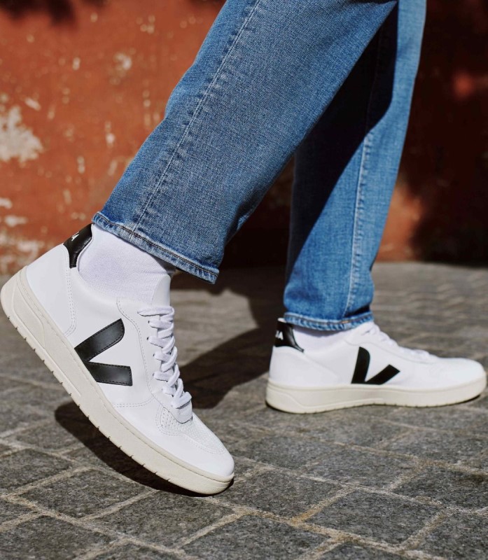 Veja Premium Leather White Black Australia