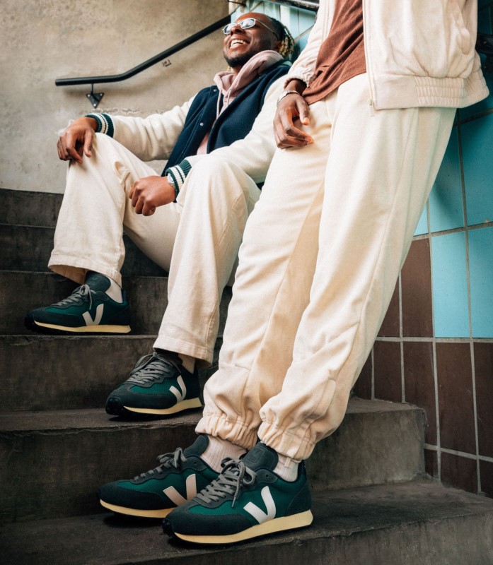 Branco Alveomesh Poker White Veja Series Australia
