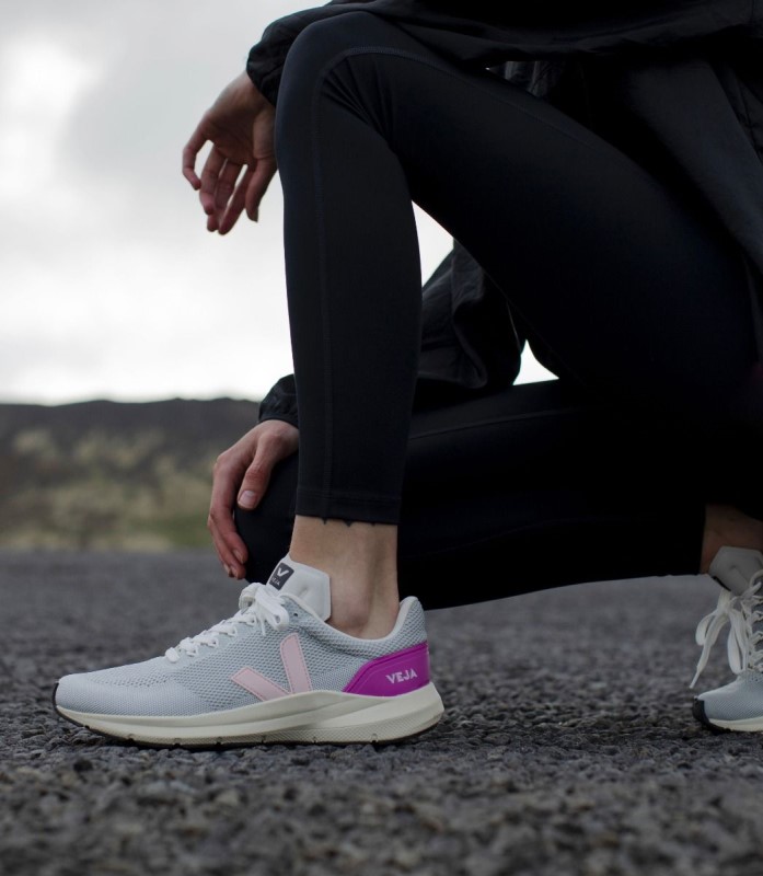 Veja Series Lt V-Knit Polar Petale Australia