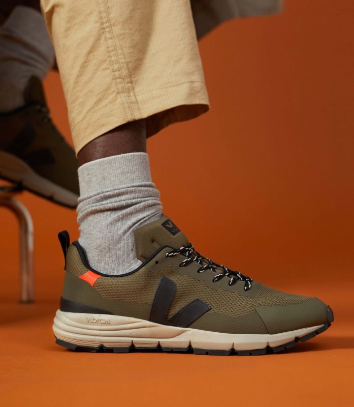 Alveomesh Kaki Black Veja Series Australia