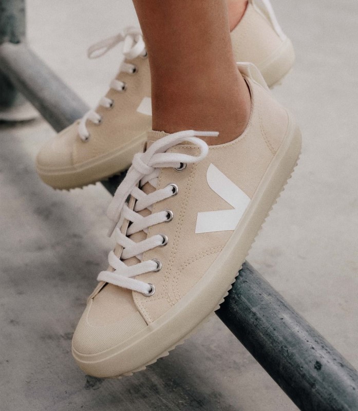 Canvas Areia White Collection Veja Australia