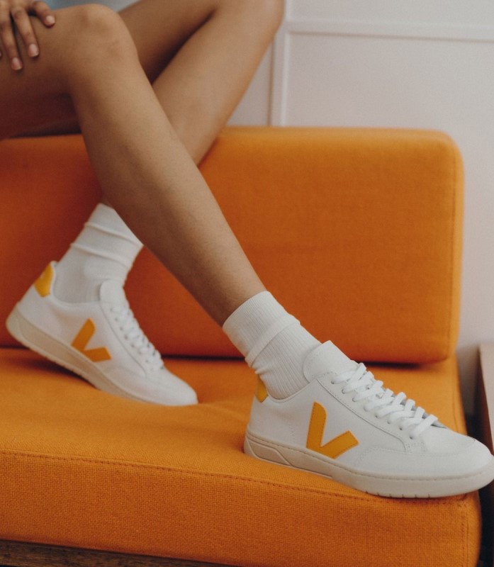 Leather White Ouro Veja Australia