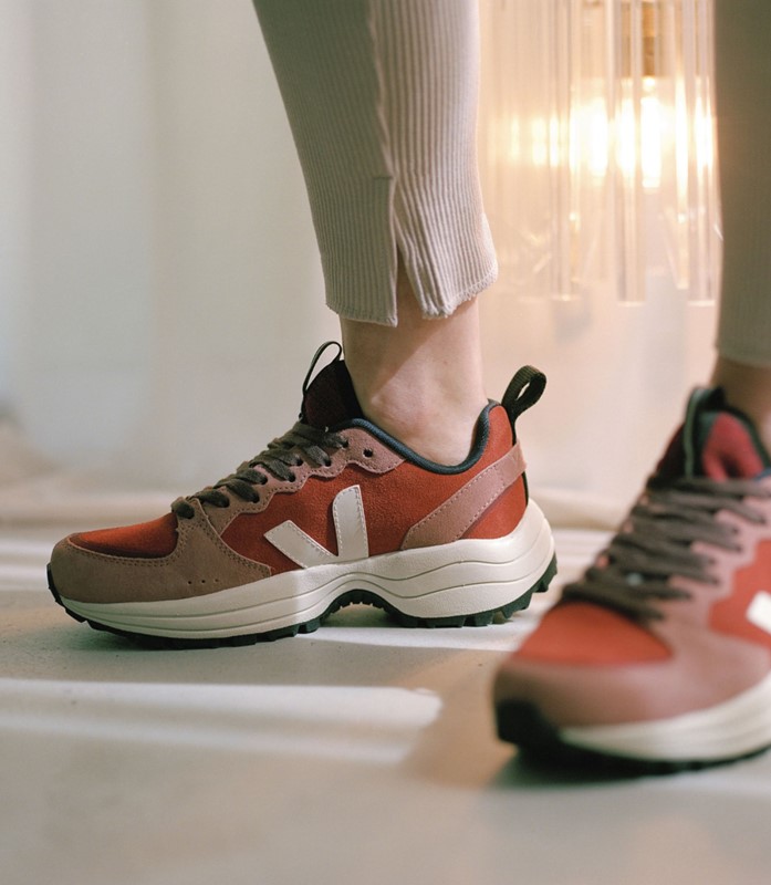Special Veja Suede Rouille Dried Petal Australia