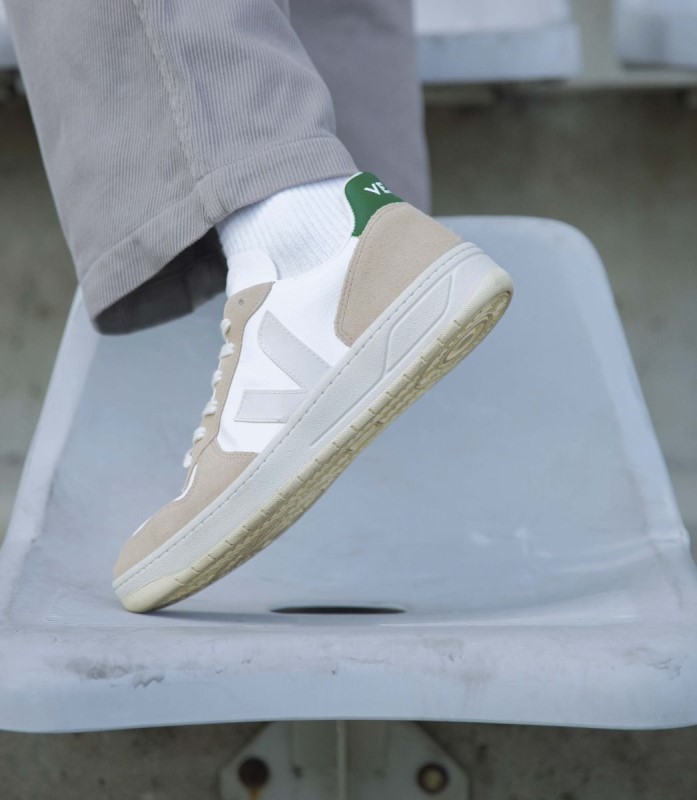 Veja Series Chromefree Leather White Sahara Emeraude Australia