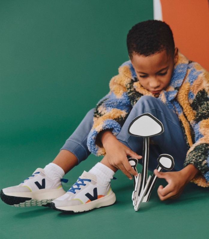 Veja Elastic Laces Alveomesh White Nautico Collection Australia