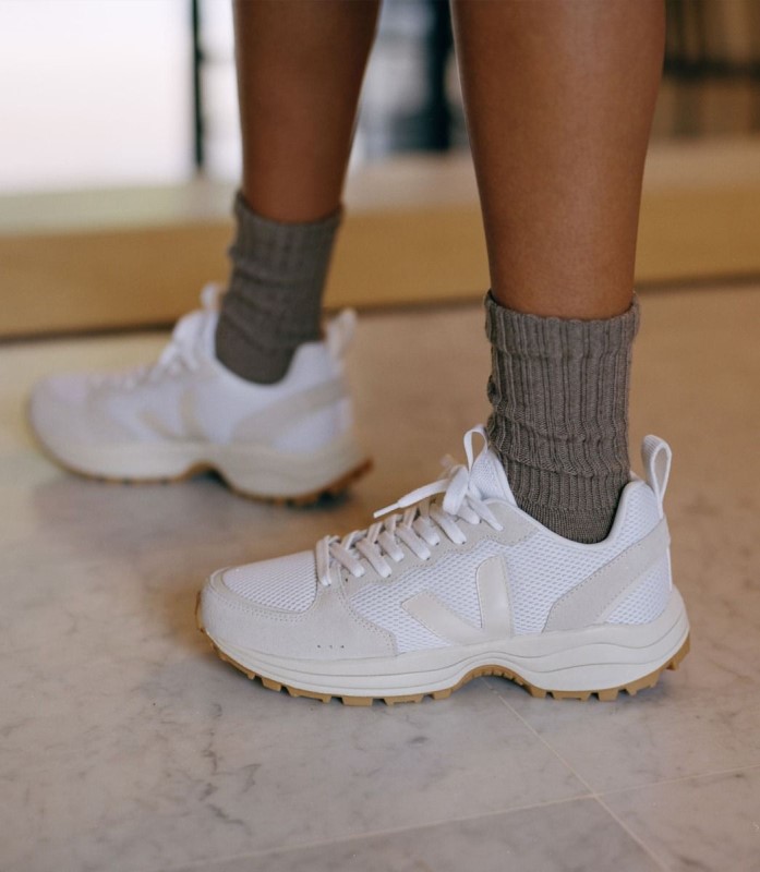 Alveomesh White Pierre Natural Collection Veja Australia