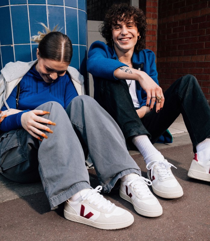 B-Mesh White Natural Marsala Premium Veja Australia