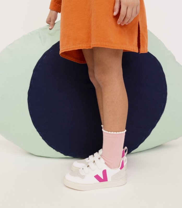 Collection Veja Cwl White Mia Australia