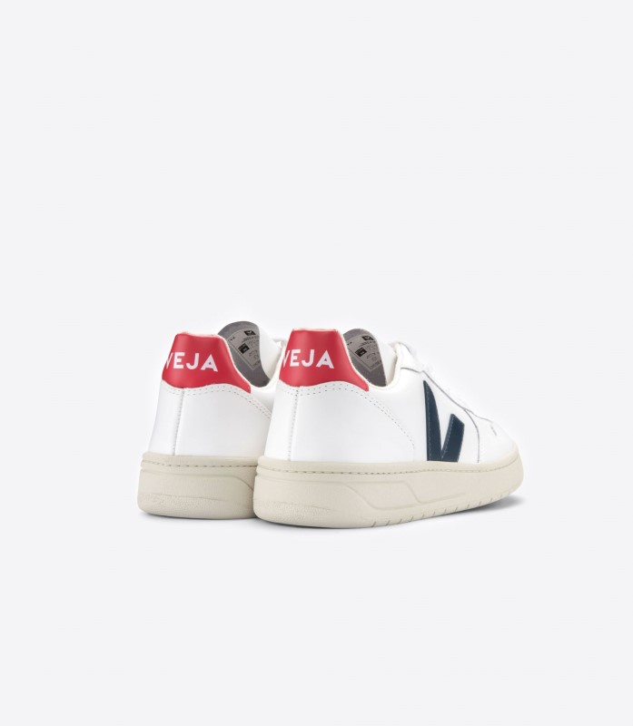 Leather White Nautico Pekin Premium Veja Australia