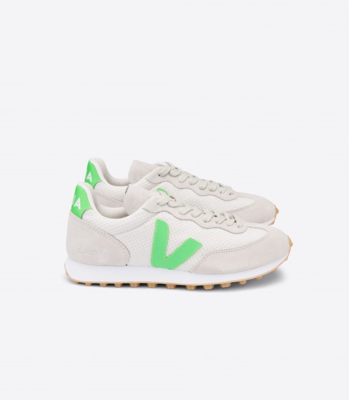 Veja Rio Branco Hexamesh Gravel Absinthe Australia