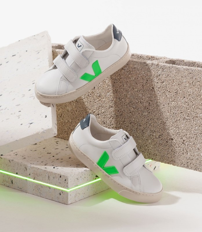 Veja Esplar Leather White Absinthe California Australia