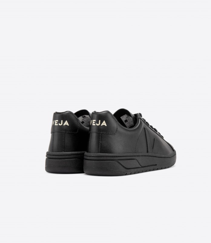 Veja Urca Cwl Full Black Australia