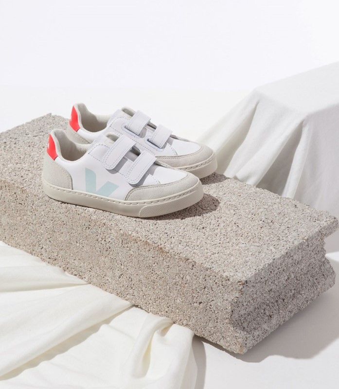 Veja V-12 Leather White Menthol Rose Fluo Australia
