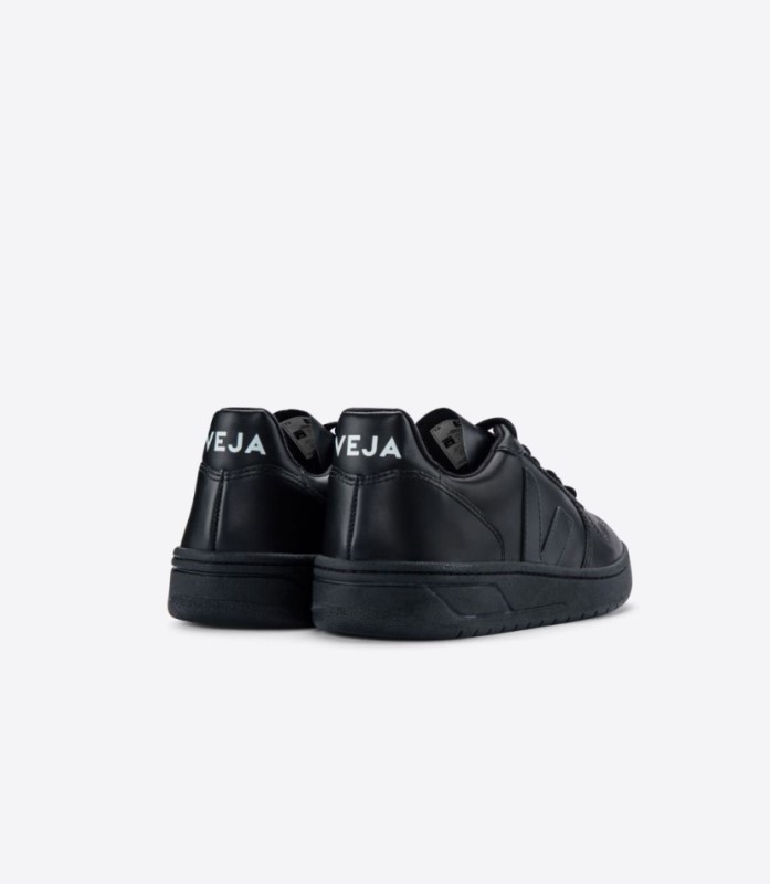 Veja V-10 Cwl Black Black-Sole Australia