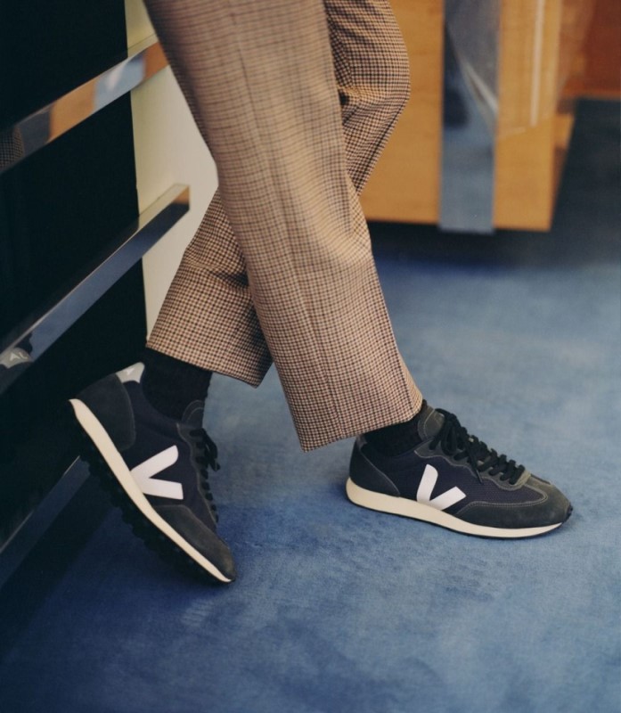 Veja Rio Branco Alveomesh Black White Oxford Grey Australia